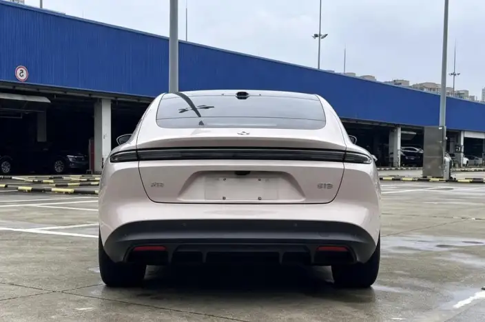 NIO ET5 2024 Model 100kWh – фото 5