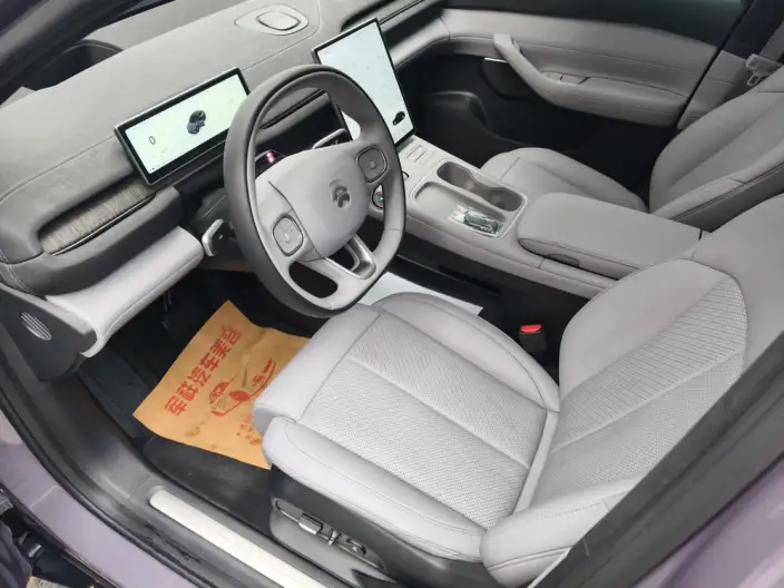 NIO EC6 2024 Model 75kWh – фото 10
