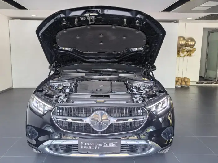 Mercedes-Benz GLC 2026 Model GLC 260 L 4MATIC Classic Edition 5 seat – фото 6
