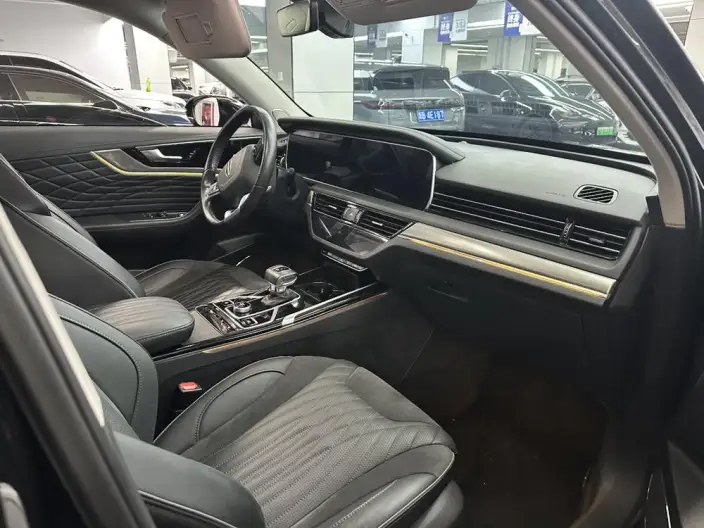 Hongqi HS5 2022 Model 2.0T Smart Flag Enjoy 4WD Edition – фото 8