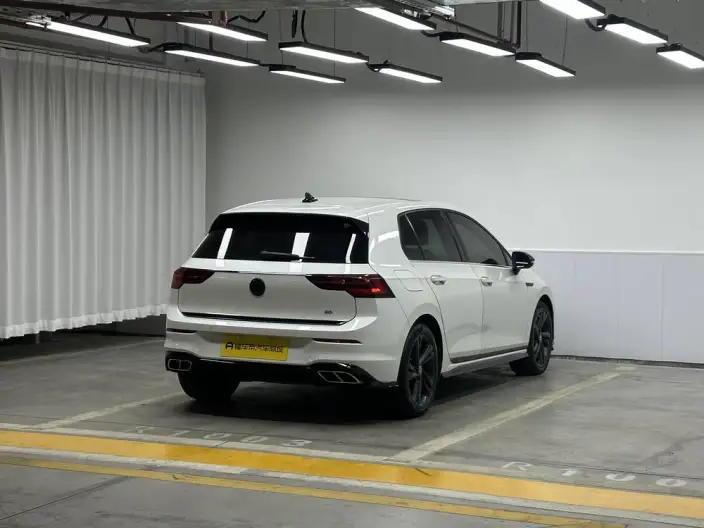 Volkswagen Golf 2021 Model 280TSI DSG R-Line – фото 7