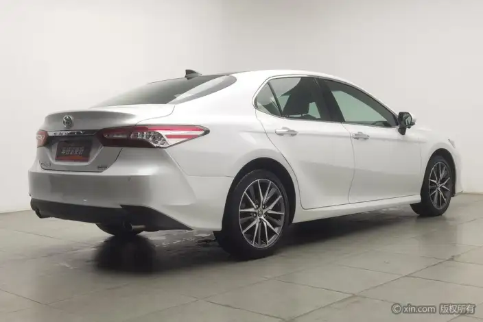 Toyota Camry 2021 Model 2.5G Deluxe Edition – фото 3