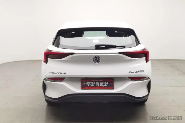 Buick Velite 6 PHEV 2022 Model Connected Fashion Model – фото 3