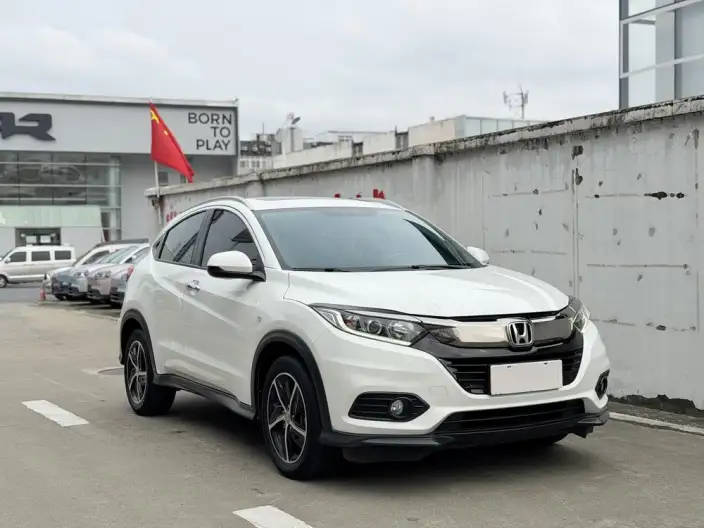 Honda Vezel 2022 Model 1.5L CVT Elite Smart Edition – фото 3
