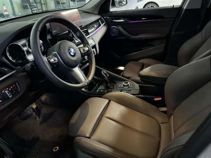 BMW X1 2022 Model sDrive25Li Leading Model – фото 8