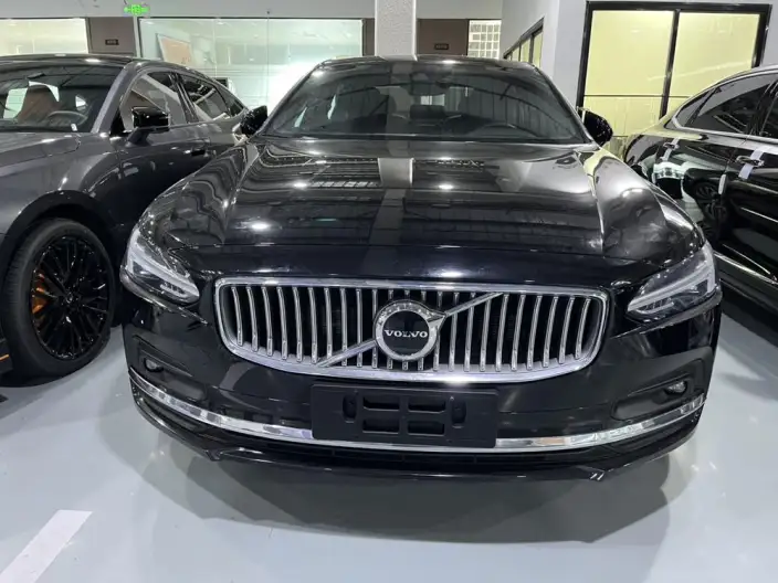 Volvo S90 2021 Model B5 Smart Range Deluxe Edition – фото 2