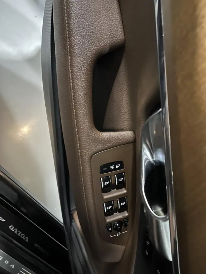 Volvo S90 2021 Model B5 Smart Range Deluxe Edition – фото 7