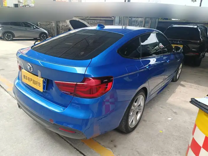 BMW 3 Series Gran Turismo 2020 Model 320i M Sports Set – фото 4
