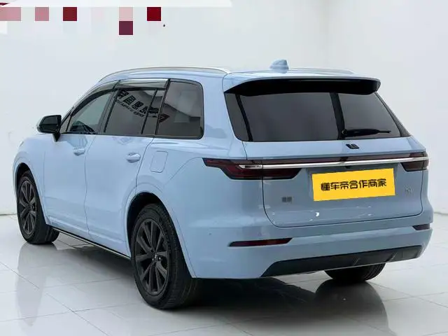 Li Auto ONE 2021 Model Extended Range 6 seat Edition – фото 4