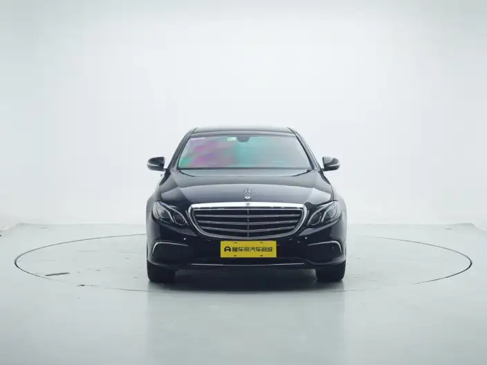 Mercedes-Benz E-Class 2020 Model E 260 L – фото 2
