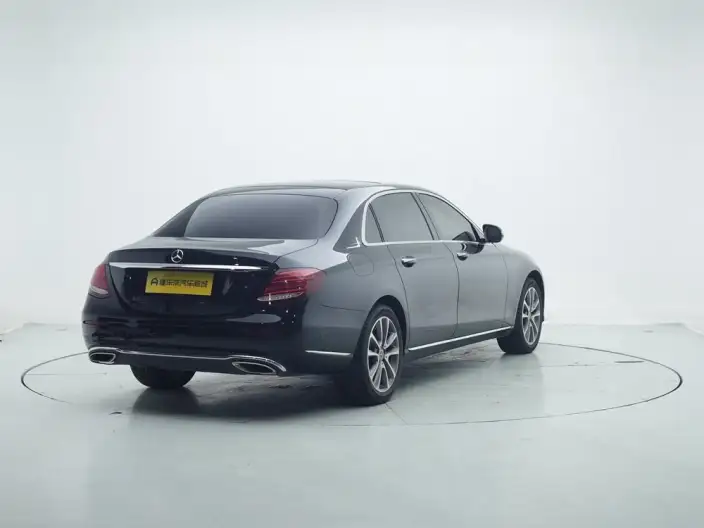 Mercedes-Benz E-Class 2020 Model E 260 L – фото 7
