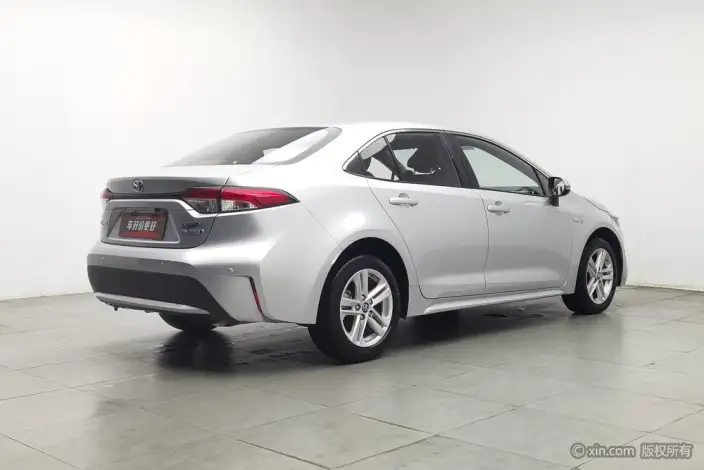 Toyota Levin 2022 Model Hybrid 1.8H E-CVT Leading version – фото 3