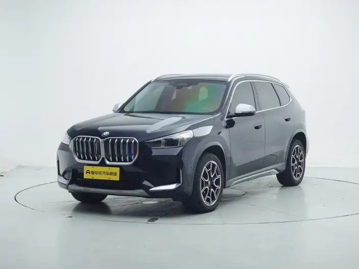 BMW X1 2023 Model sDrive25Li X Design Set – фото 1