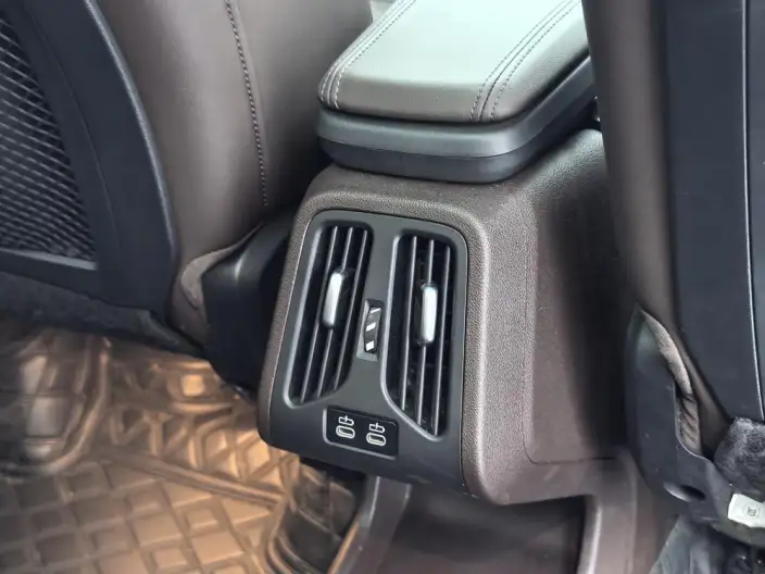 BMW X1 2023 Model sDrive25Li X Design Set – фото 10