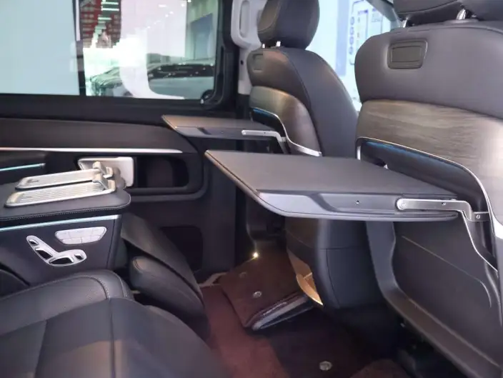 Mercedes-Benz V-Class 2024 Model V 300 L Long wheelbase Deluxe Edition – фото 7
