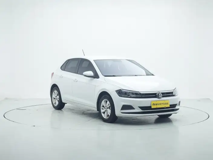 Polo 2023 Model Facelift Plus 1.5L Automatic Indulge in Music Letterpress – фото 3