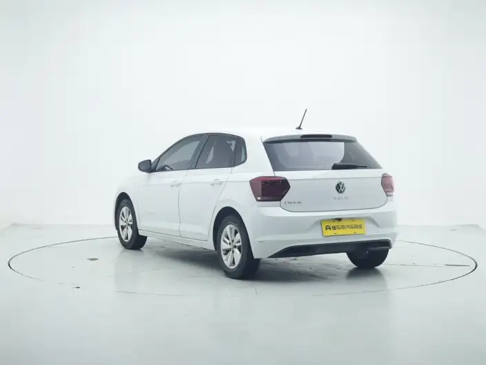 Polo 2023 Model Facelift Plus 1.5L Automatic Indulge in Music Letterpress – фото 5