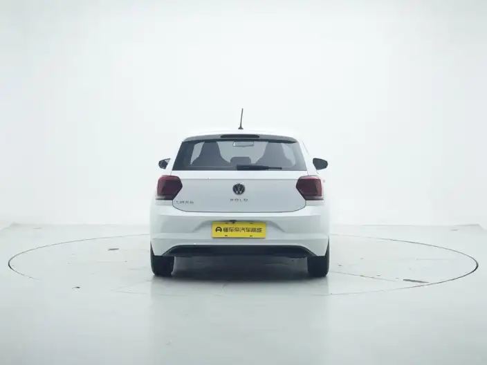Polo 2023 Model Facelift Plus 1.5L Automatic Indulge in Music Letterpress – фото 6
