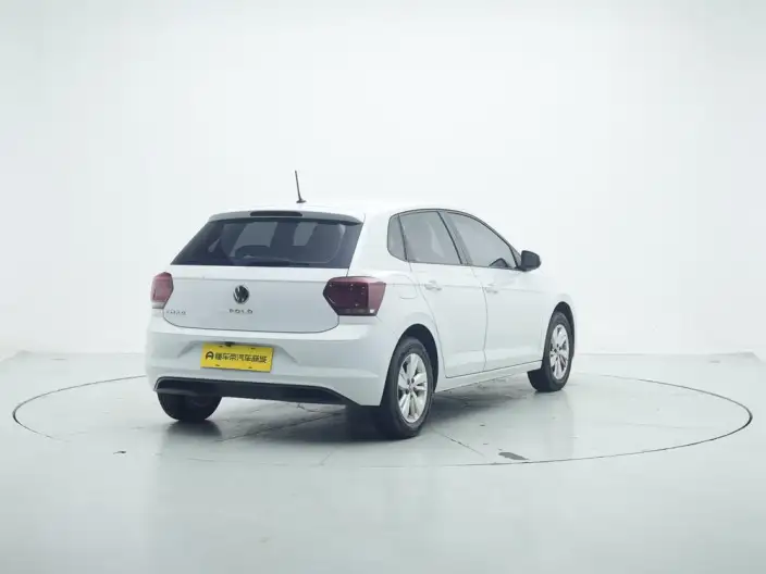 Polo 2023 Model Facelift Plus 1.5L Automatic Indulge in Music Letterpress – фото 7