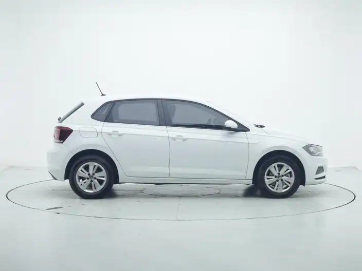 Polo 2023 Model Facelift Plus 1.5L Automatic Indulge in Music Letterpress – фото 8