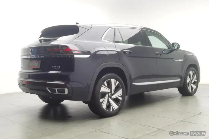 Volkswagen Teramont 2023 Model Teramont X 380TSI 4WD Exclusive Deluxe Edition – фото 3