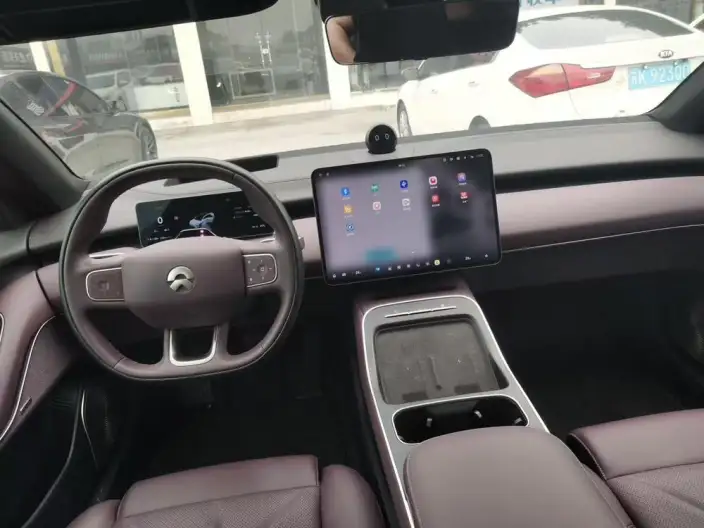 NIO ET5 2025 Model 75kWh – фото 7