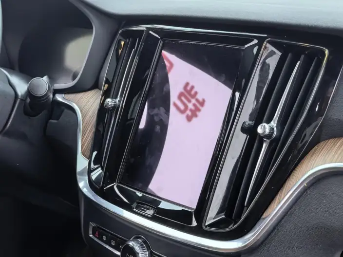 Volvo S60 2024 Model B4 Smart Range Deluxe Edition – фото 10