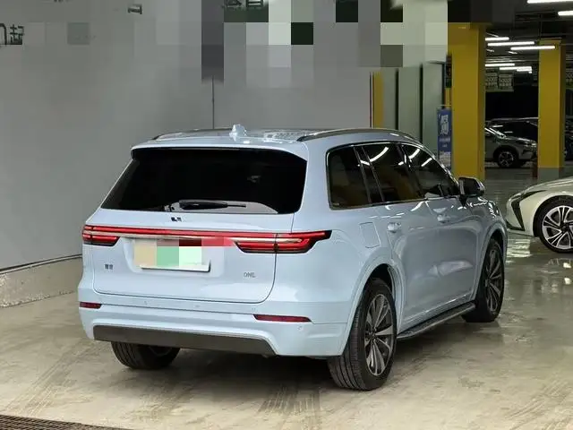 Li Auto ONE 2020 Model Extended Range 6 seat Edition – фото 6