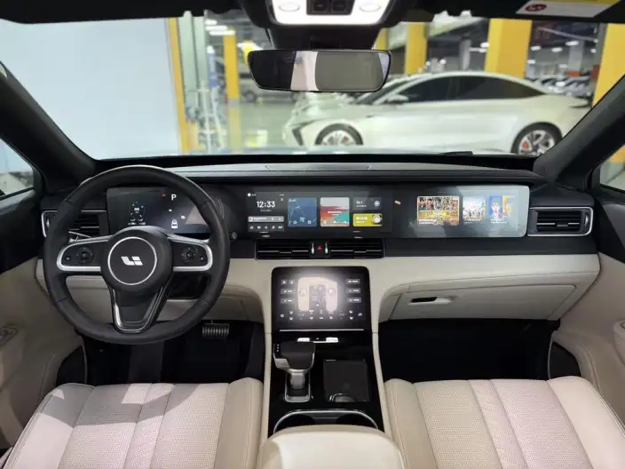 Li Auto ONE 2020 Model Extended Range 6 seat Edition – фото 7
