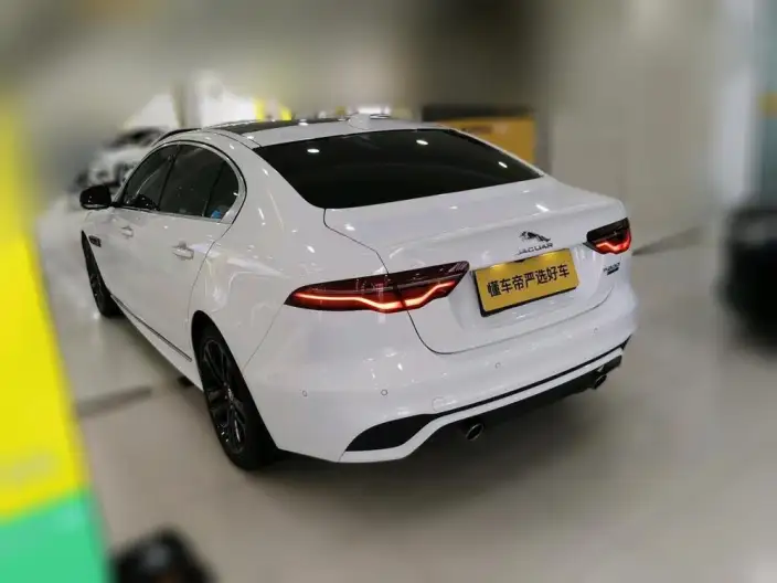 Jaguar XE L 2020 Model 2.0T 200PS R-DYNAMIC S Enterprising Sports Edition – фото 3