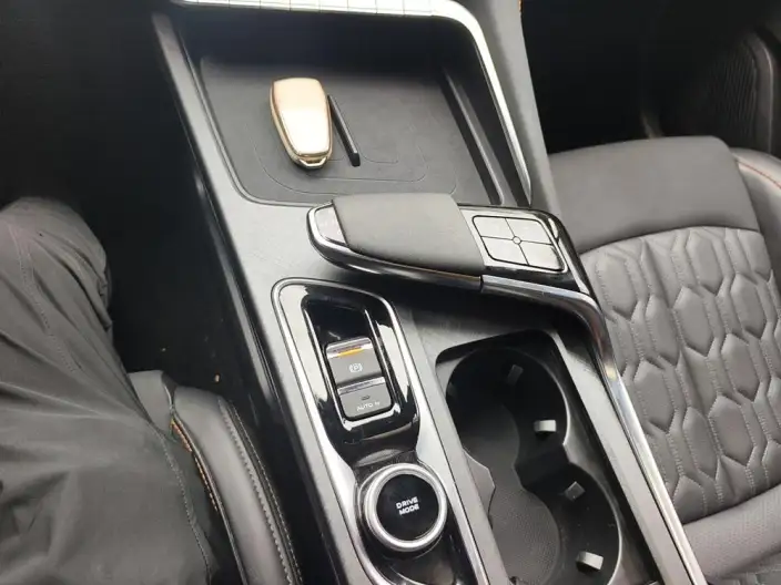 Changan UNI-T 2022 Model 1.5T Noble Model – фото 9