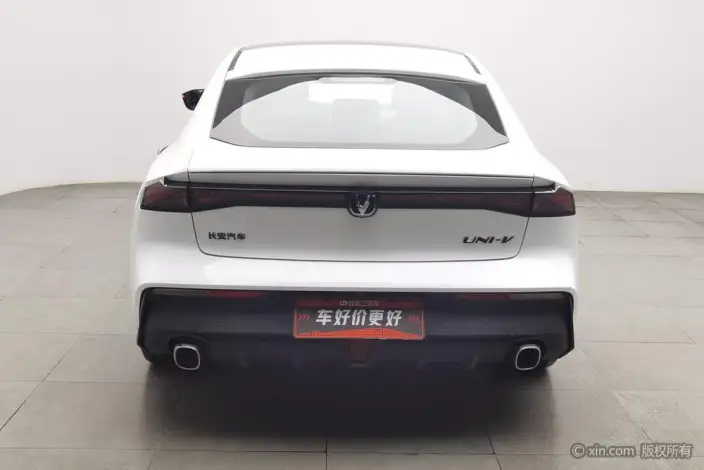 Changan UNI-V 2022 Model 1.5T Noble Model – фото 3
