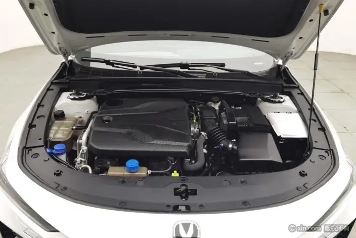 Changan UNI-V 2022 Model 1.5T Noble Model – фото 5