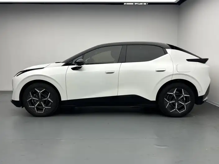 Lynk & Co 20 2025 Model Z20 530km Rear Drive Pro – фото 4