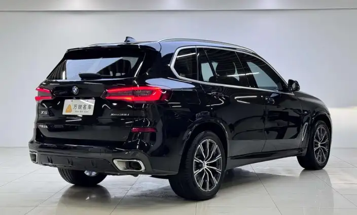 BMW X5 2022 Model Facelift xDrive 30Li Exclusive Model M Sports Set – фото 4