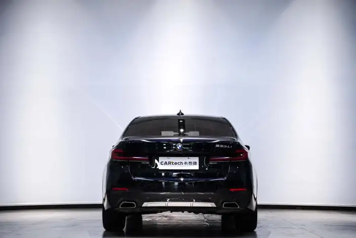 BMW 5 Series 2022 Model Facelift II 525Li M Sports Set – фото 4