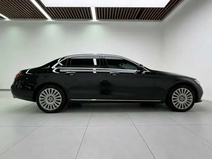 Mercedes-Benz E-Class 2021 Model E 300 L Luxury Model sedan – фото 8