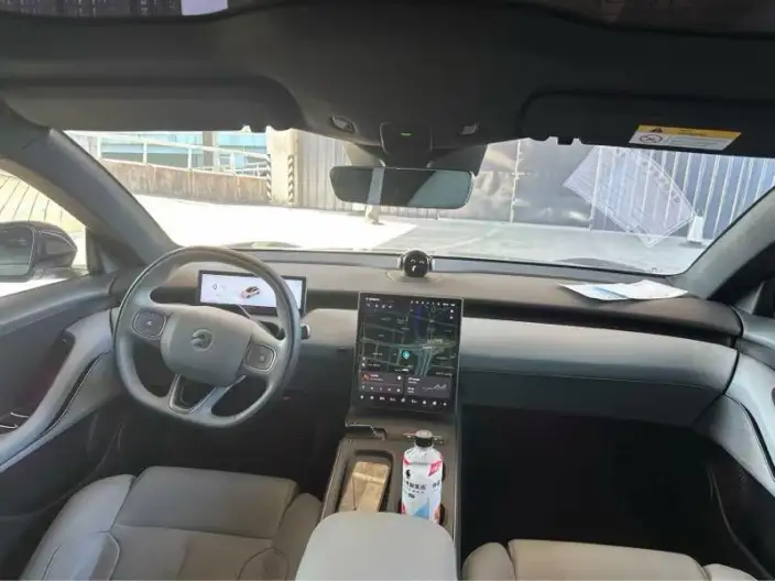NIO ET5T 2024 Model 75kWh – фото 7