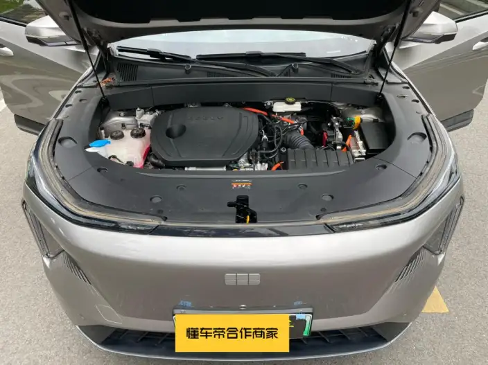 Geely Galaxy L7 2023 Model 1.5T DHT 115km MAX – фото 8