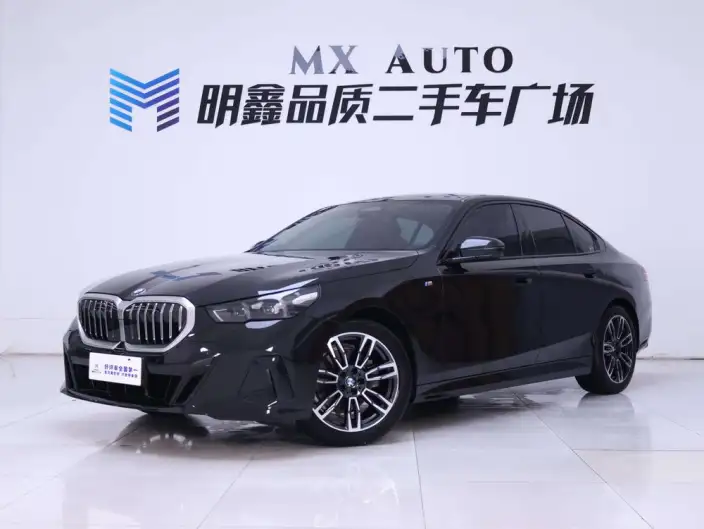 BMW 5 Series Imported 2024 Model 525i M Sports Set – фото 9