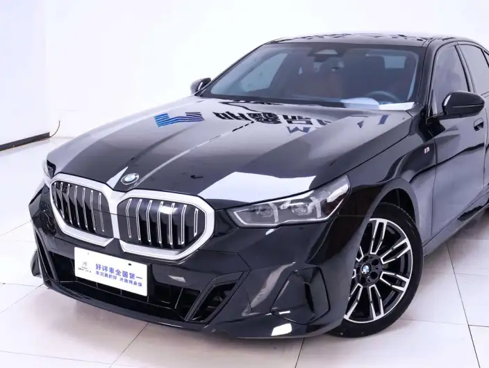 BMW 5 Series Imported 2024 Model 525i M Sports Set – фото 10