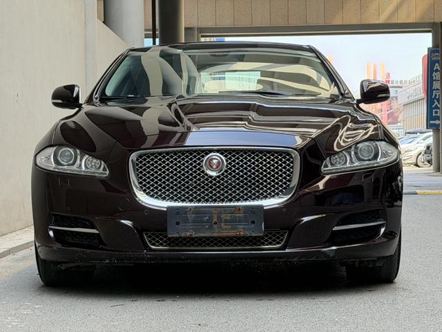 Jaguar XJ 2015 модификация XJL 3.0 SC 2WD Panorama Business Edition – фото 2