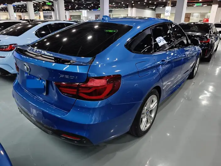 BMW 3 Series Gran Turismo 2020 Model 320i M Sports Set – фото 4