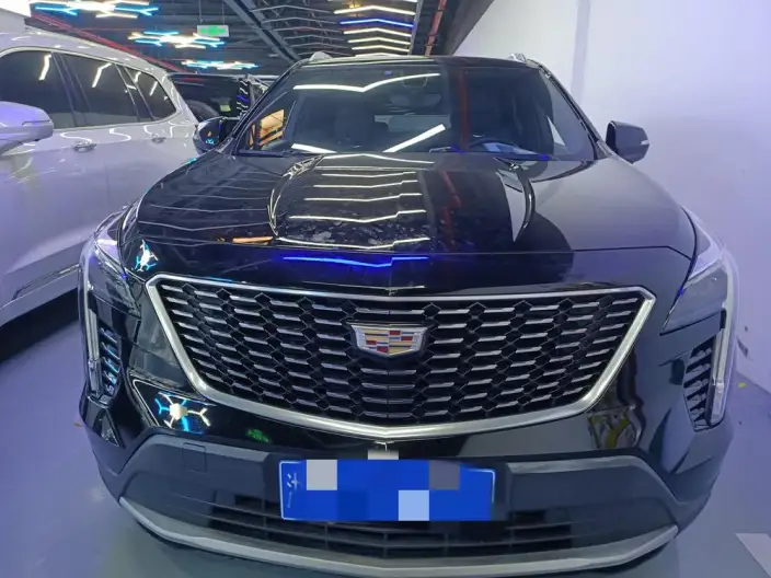 Cadillac XT4 2021 Model 28T 2WD Luxury Model – фото 2
