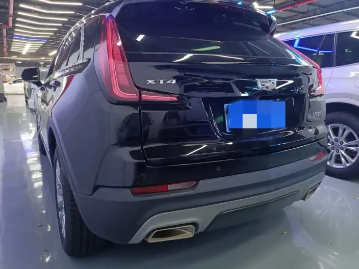 Cadillac XT4 2021 Model 28T 2WD Luxury Model – фото 4