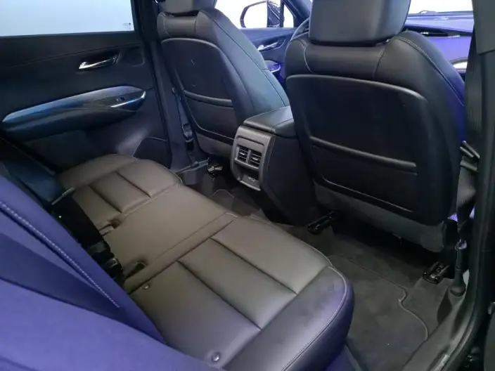 Cadillac XT4 2021 Model 28T 2WD Luxury Model – фото 7