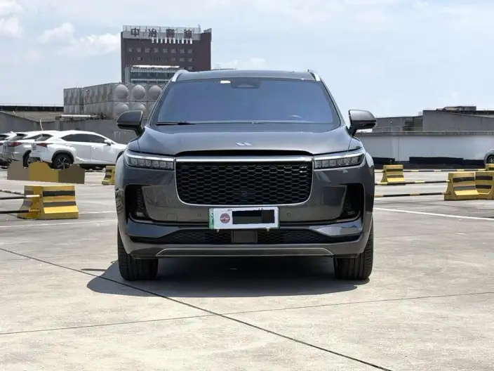 Li Auto ONE 2021 Model Extended Range 6 seat Edition – фото 2