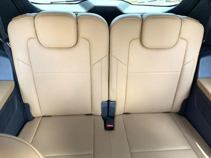 Li Auto ONE 2021 Model Extended Range 6 seat Edition – фото 9
