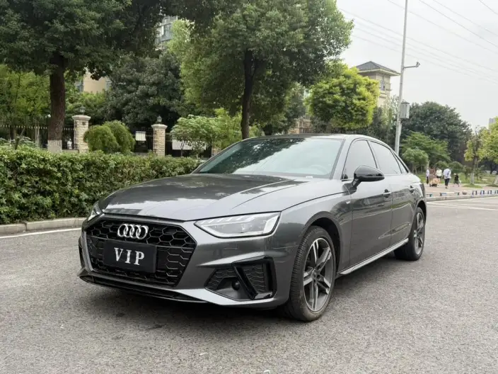 Audi A4 L 2022 Model 40 TFSI Luxury Dynamic Model – фото 1