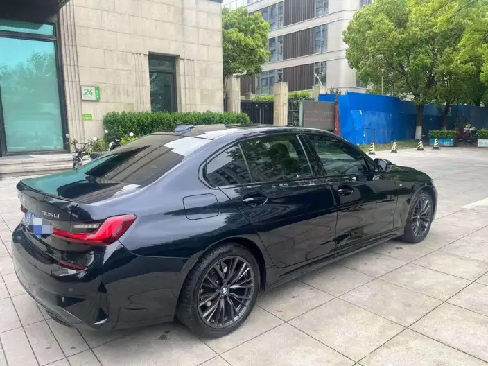 BMW 3 Series 2022 Model 325Li M Sports Night Set – фото 4